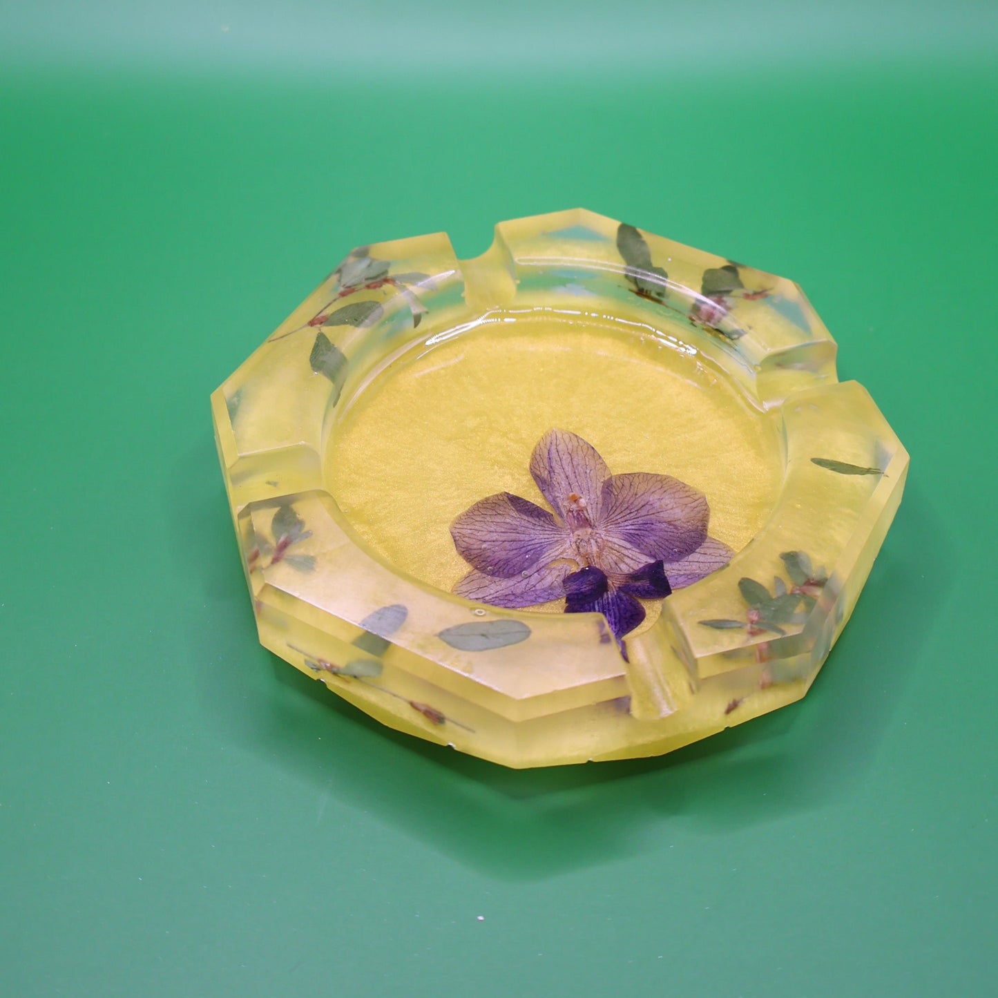 Ashtray