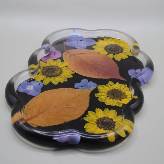 Tray