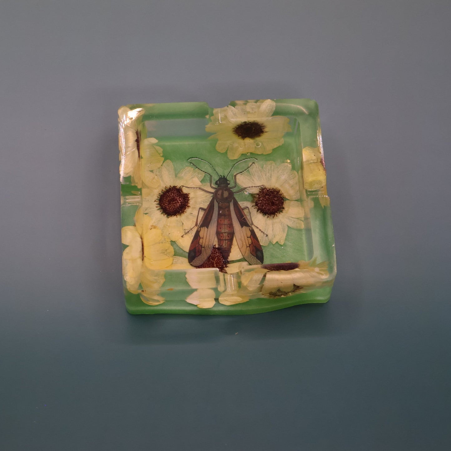 Ashtray