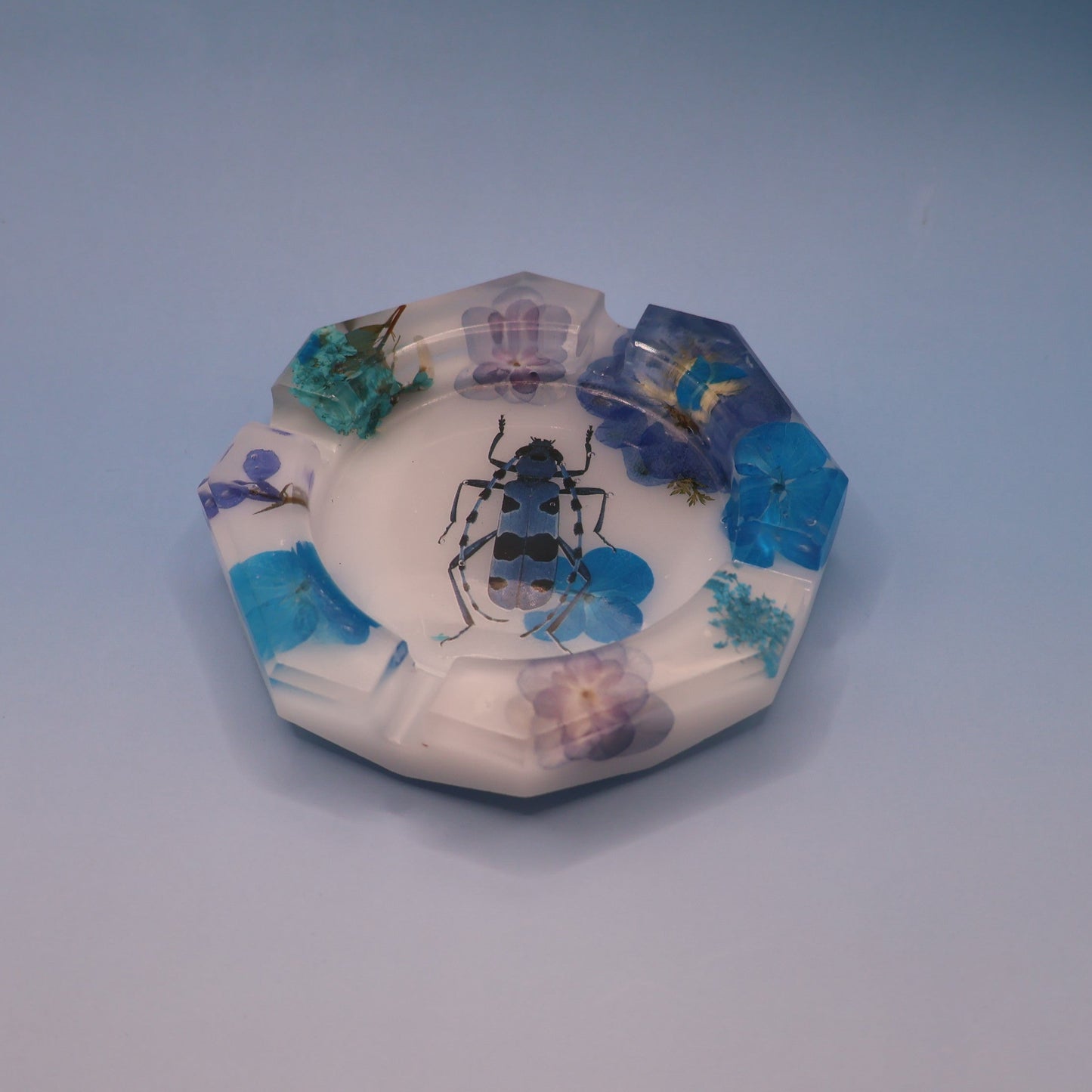 Ashtray
