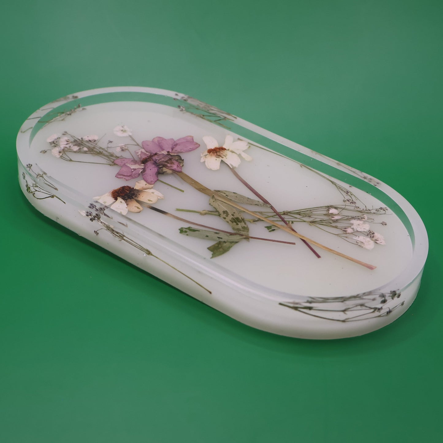 Medium tray