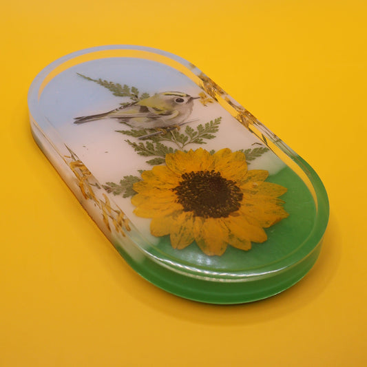Medium tray