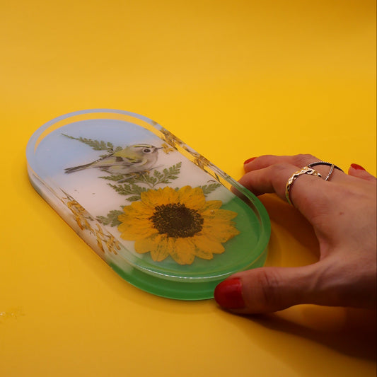 Medium tray