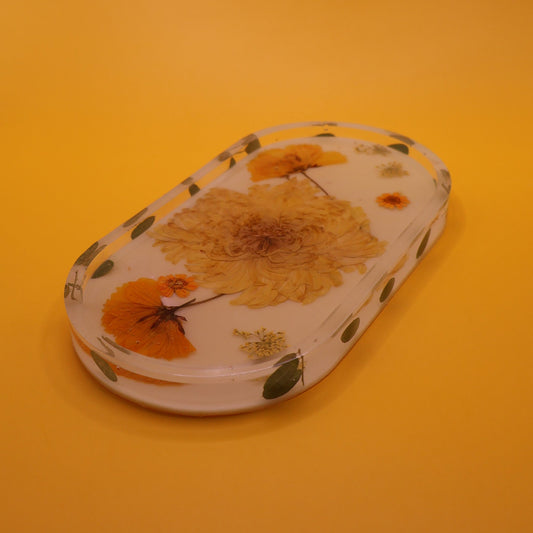 Medium tray