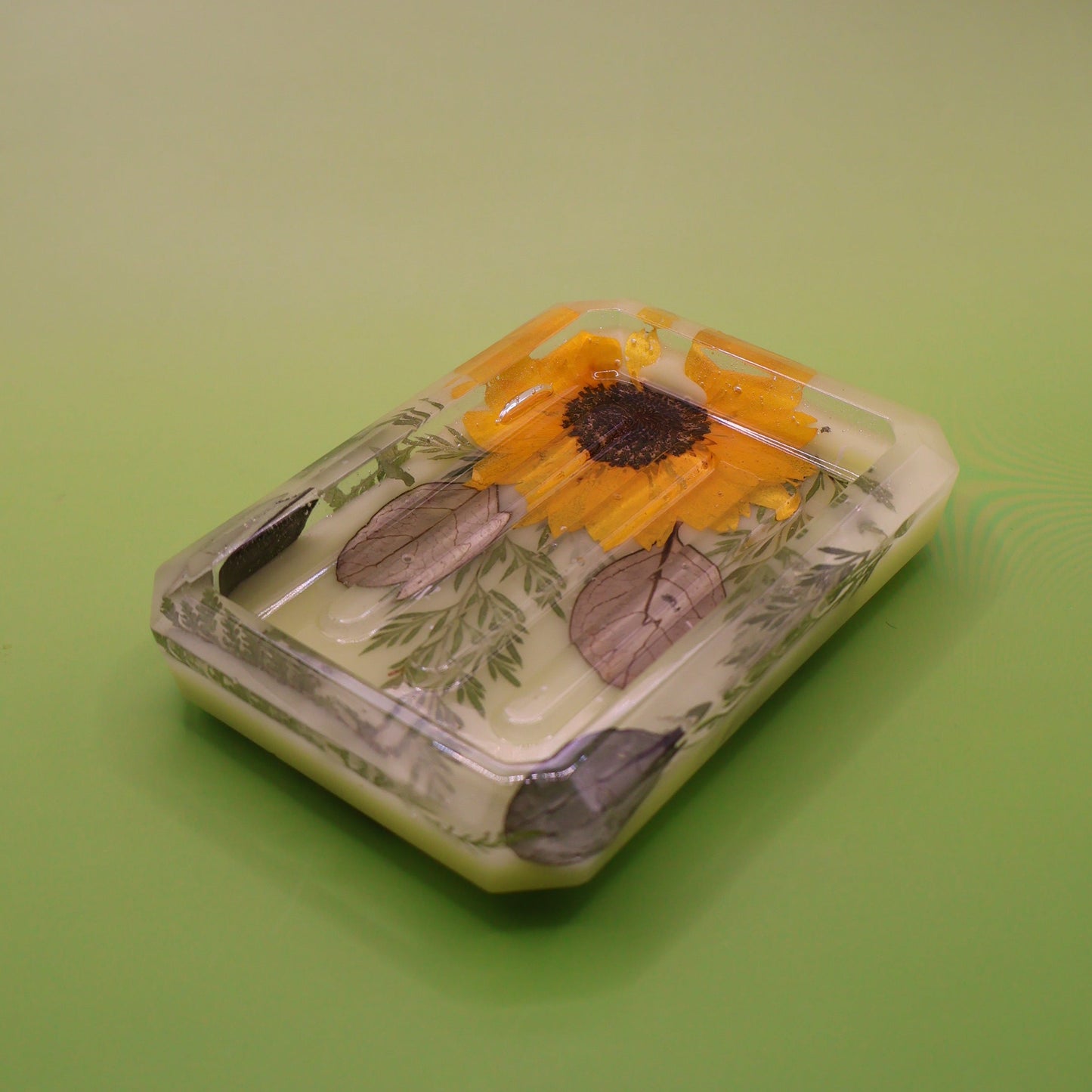 Soap tray