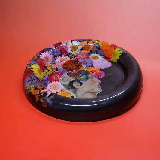 Tray