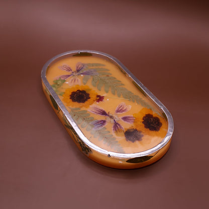 Medium tray