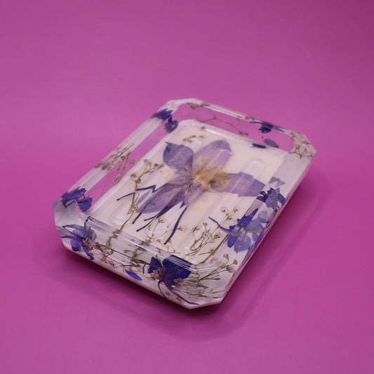Soap tray
