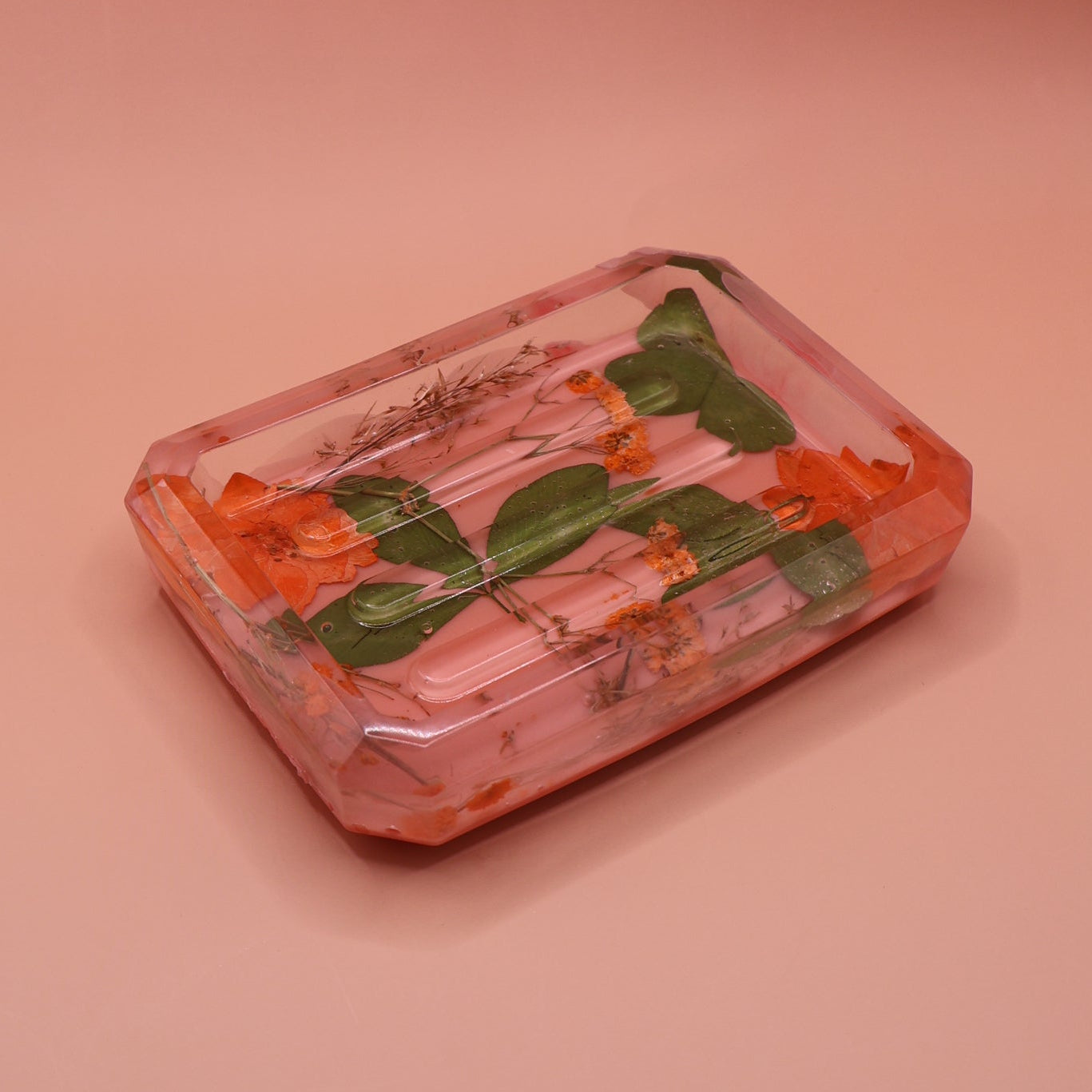 Soap tray