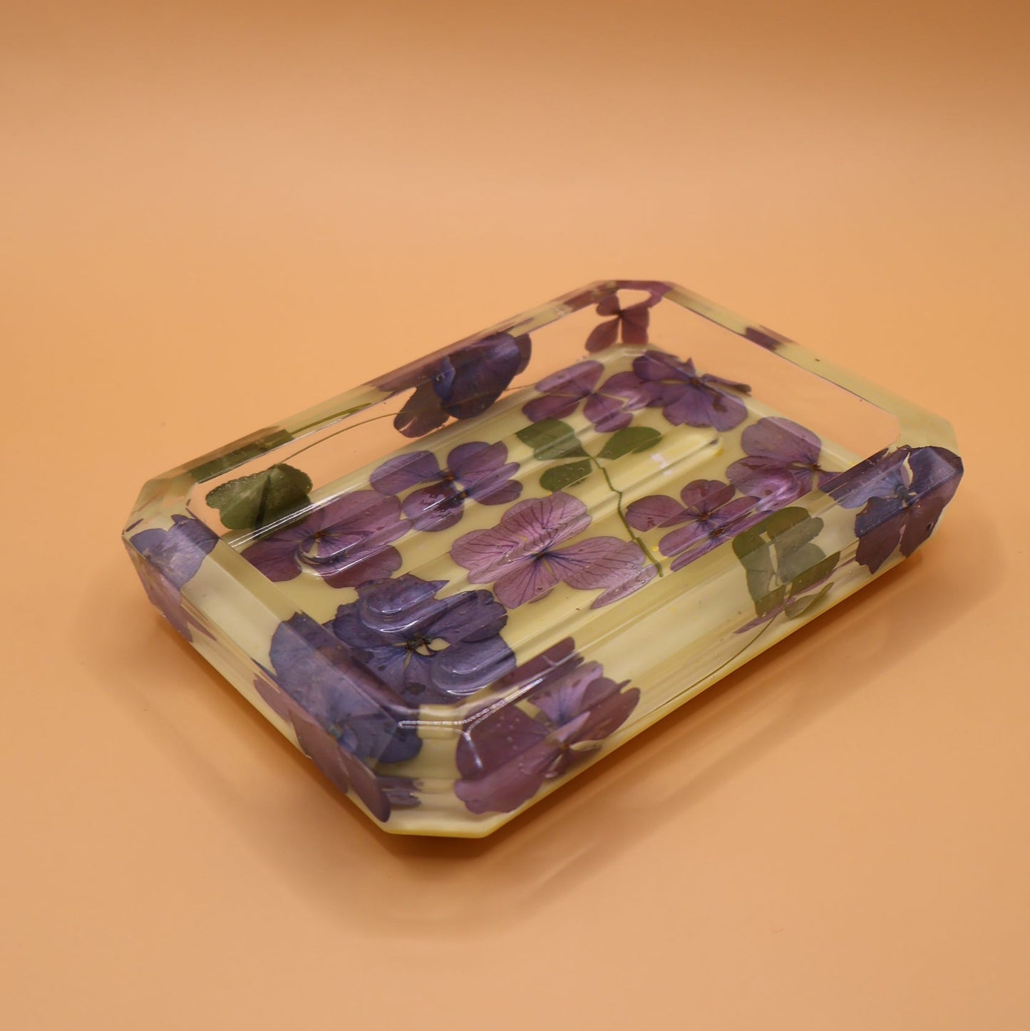 Soap tray