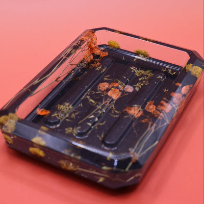 Soap tray