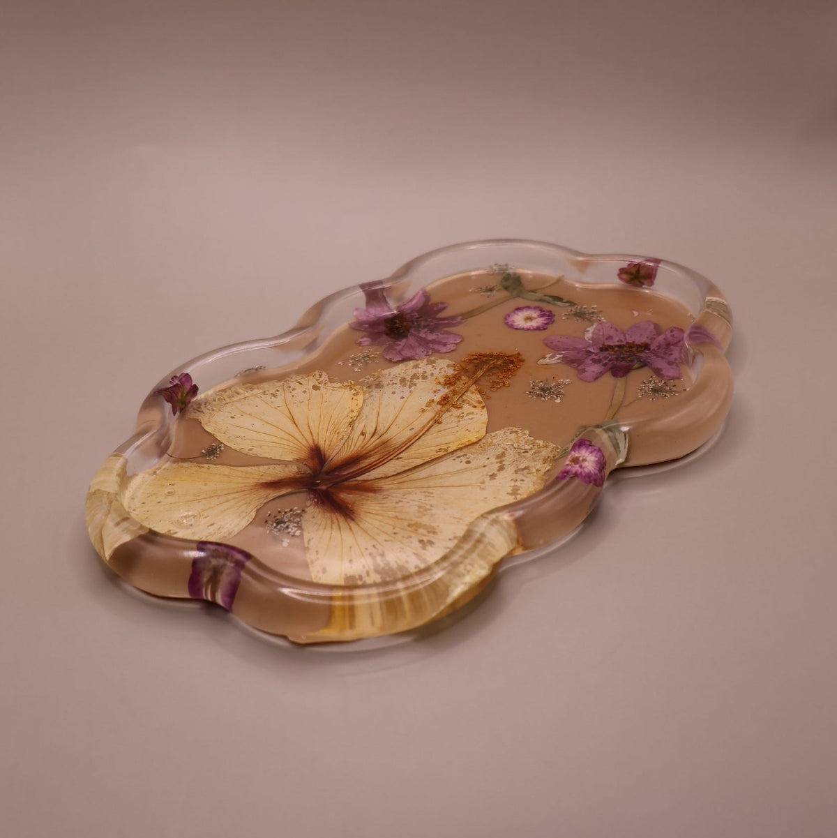 Catch all Tray with Real  Flowers