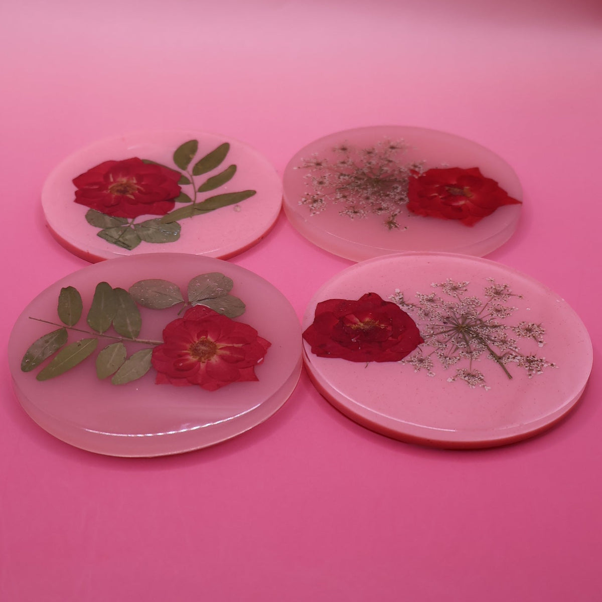 Handmade Coaster with Flowers Reals
