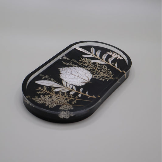 Medium tray
